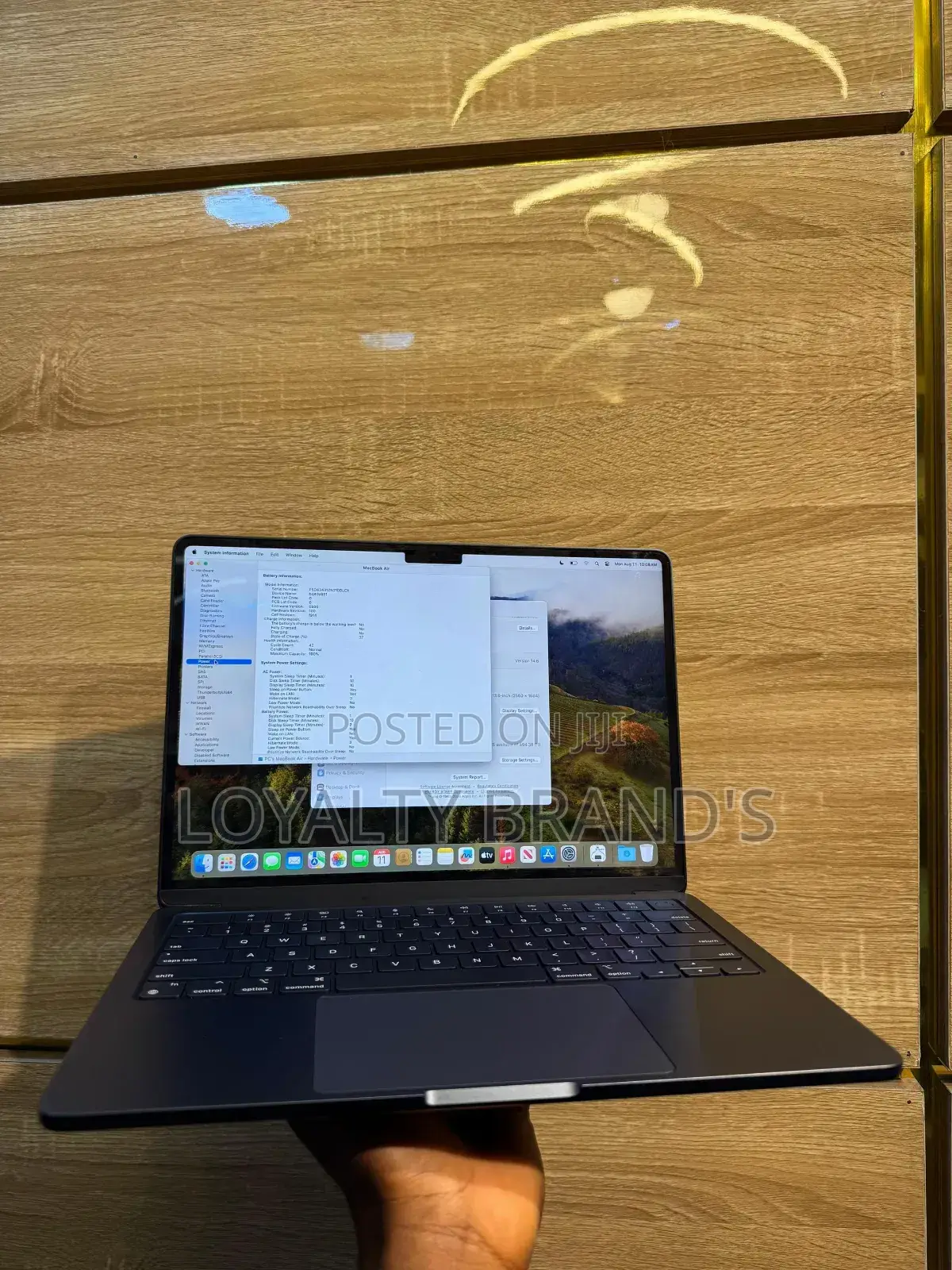 New Laptop Apple MacBook Air 2024 M3 15-inch 8GB Apple M3 SSD 256GB