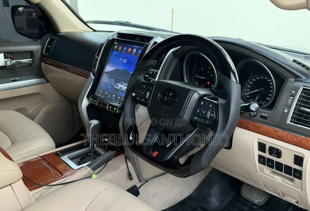 Toyota Land Cruiser 2014 Black