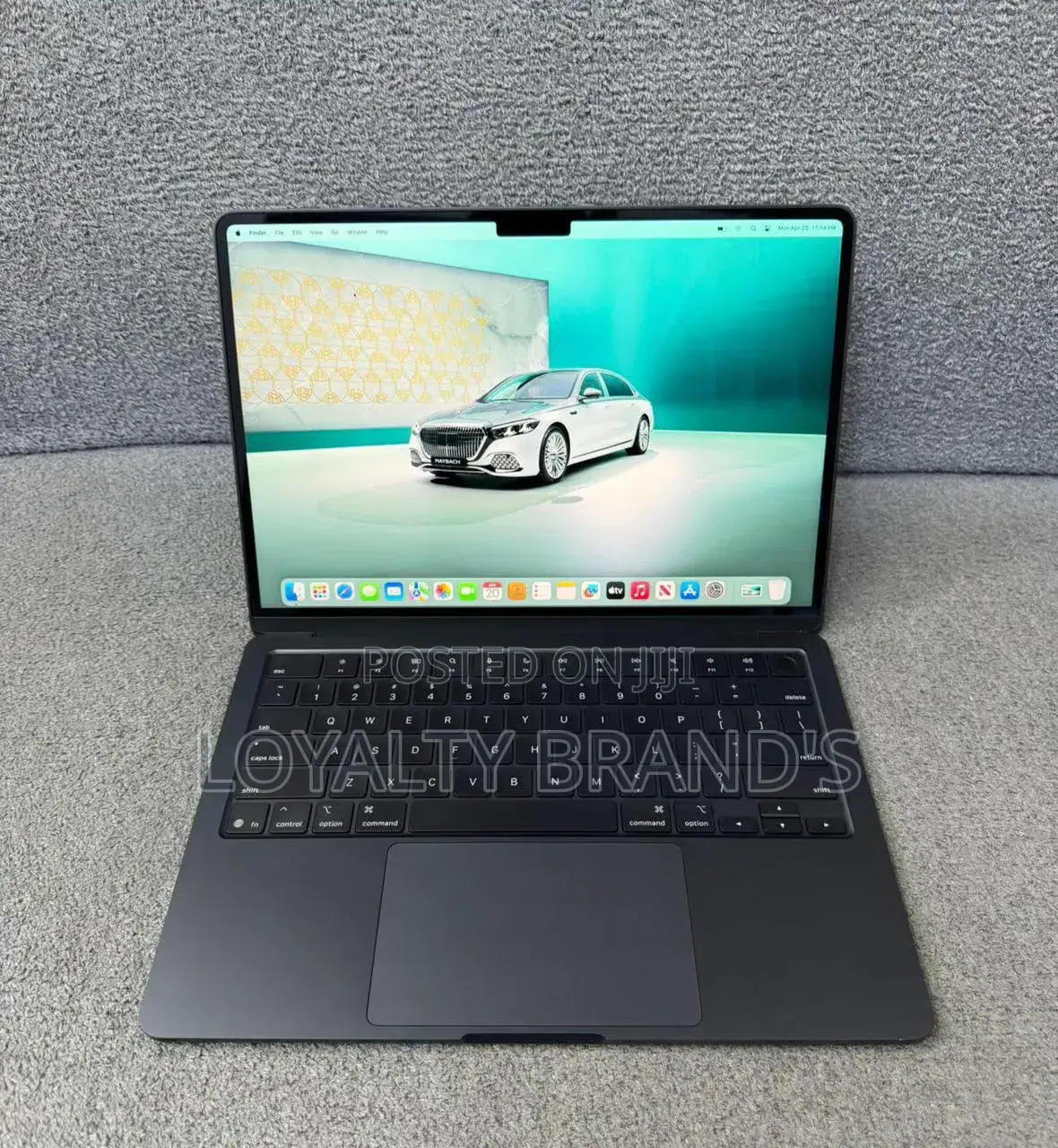 New Laptop Apple MacBook Air 2025 M4 13-inch 16GB Apple M4 SSD 256GB