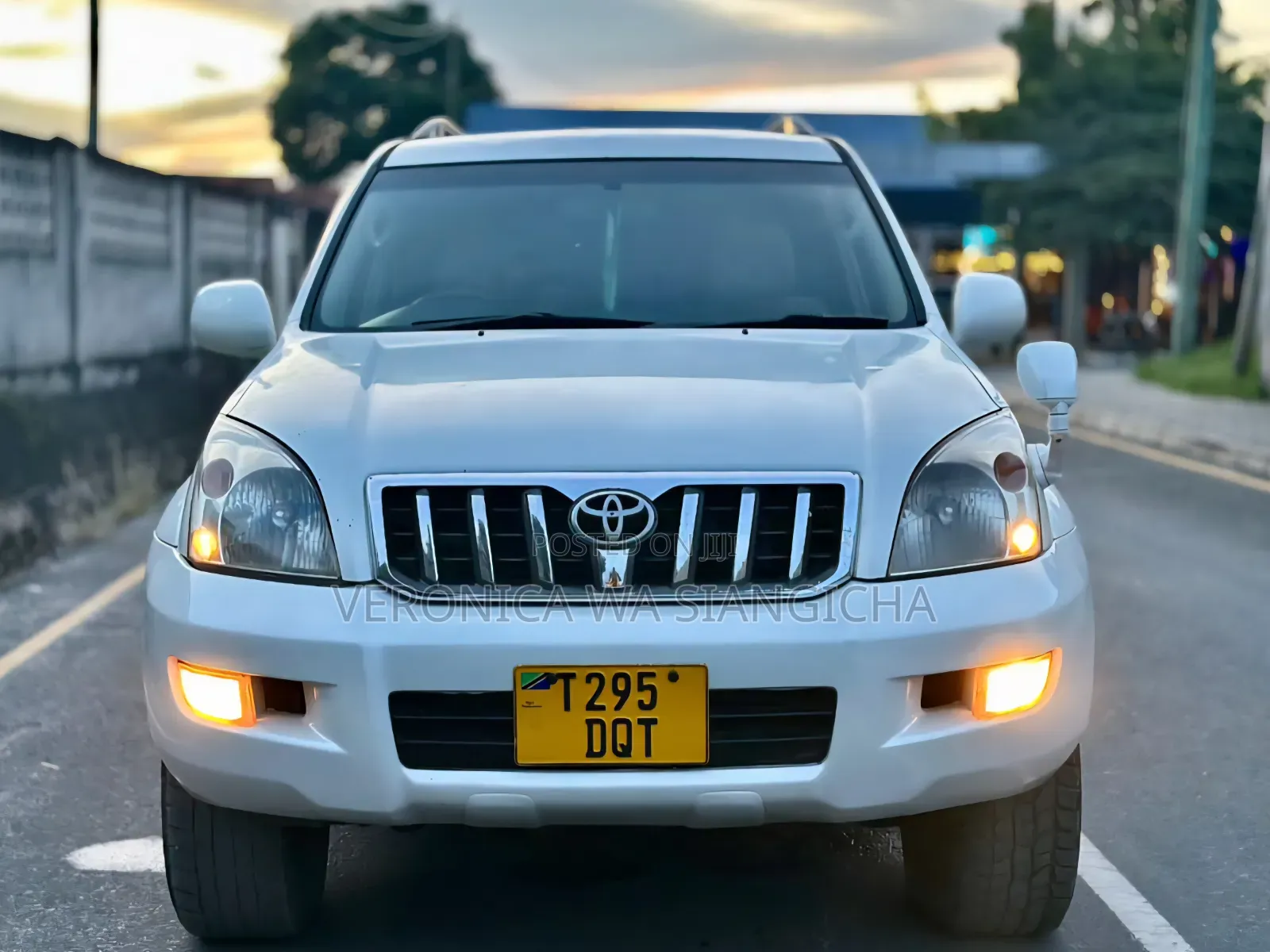 Toyota Land Cruiser Prado 2006 White