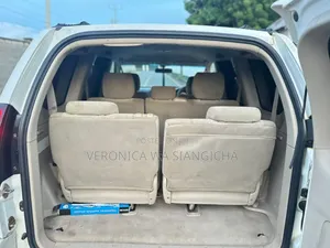 Toyota Land Cruiser Prado 2006 White