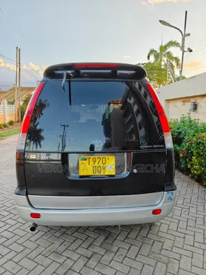 Toyota Noah 2002 Black