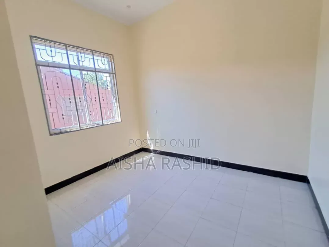 1bdrm Apartment in Kimara for rent