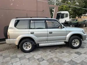 Toyota Land Cruiser Prado 1999 Silver