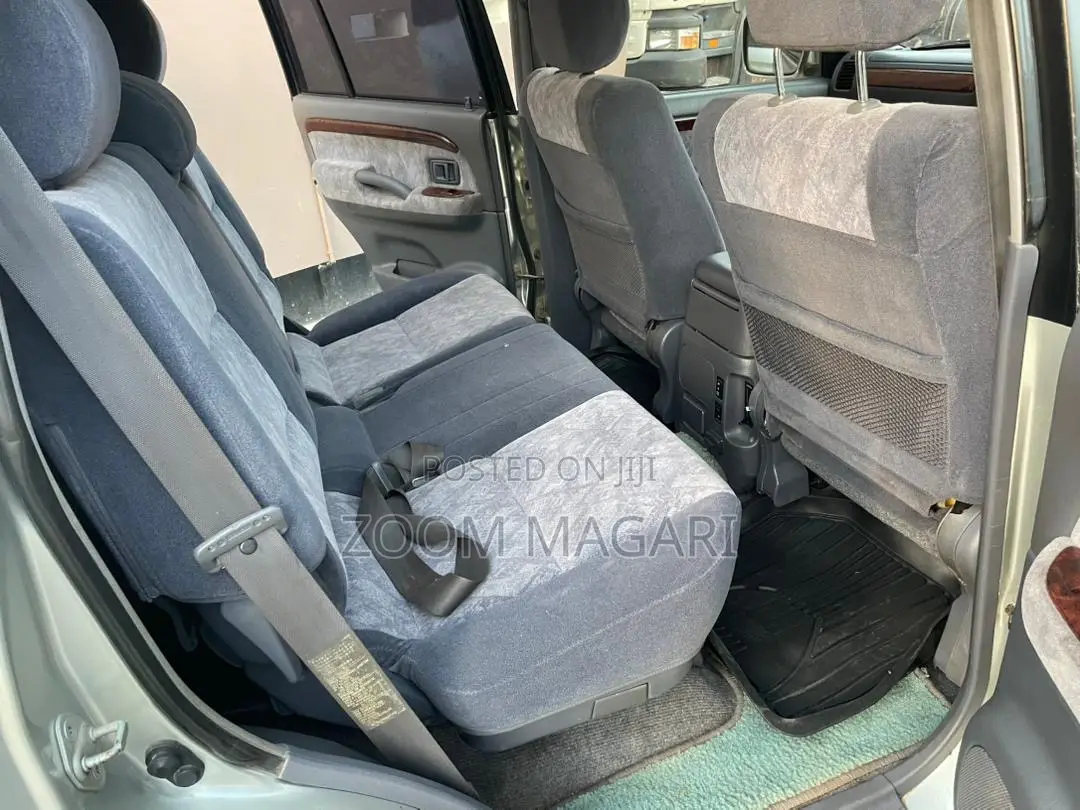 Toyota Land Cruiser Prado 1999 Silver