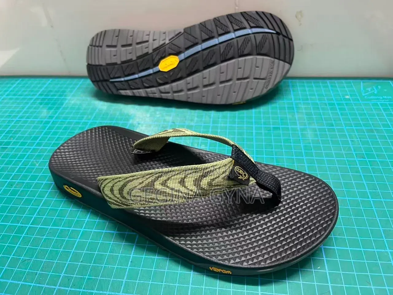 Sandals Nzurii Sanaa Sanaa