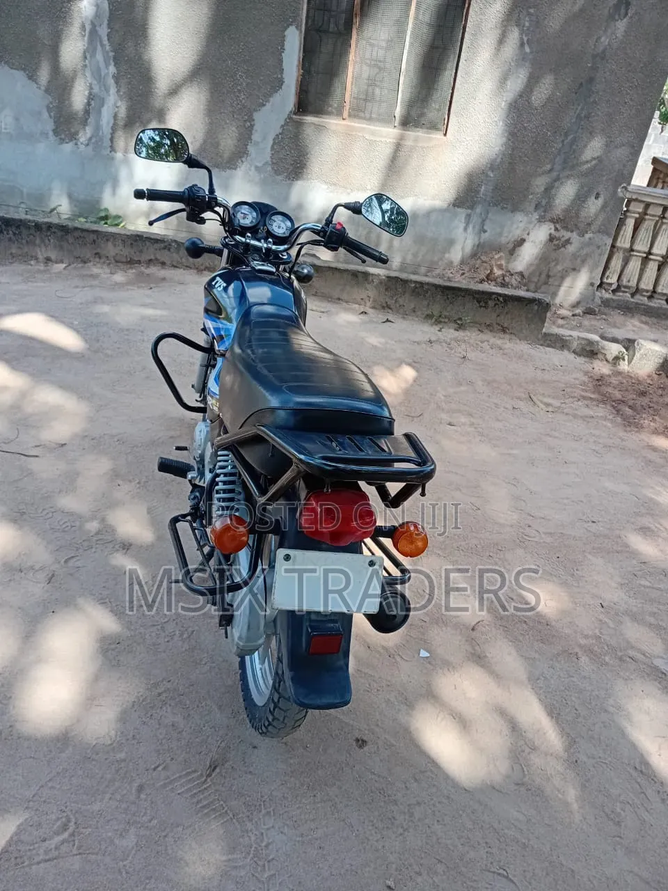TVS HLX 125 2021 Blue