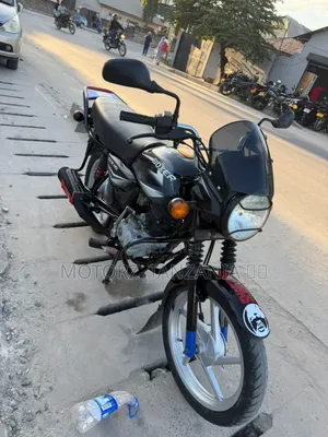 Bajaj Boxer 125 2024 Black