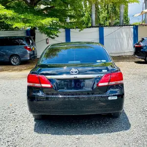 Toyota Premio 2016 Black
