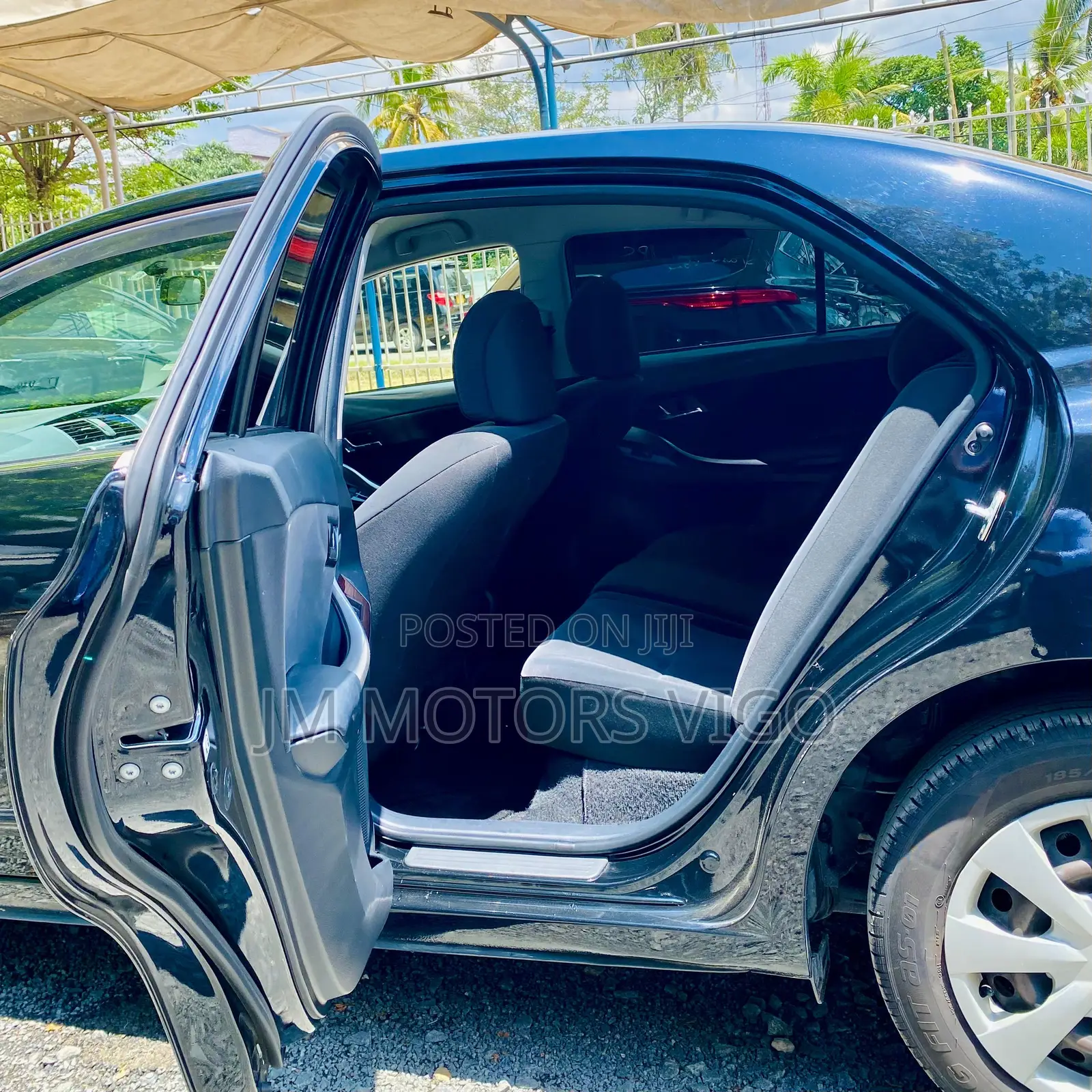 Toyota Premio 2016 Black