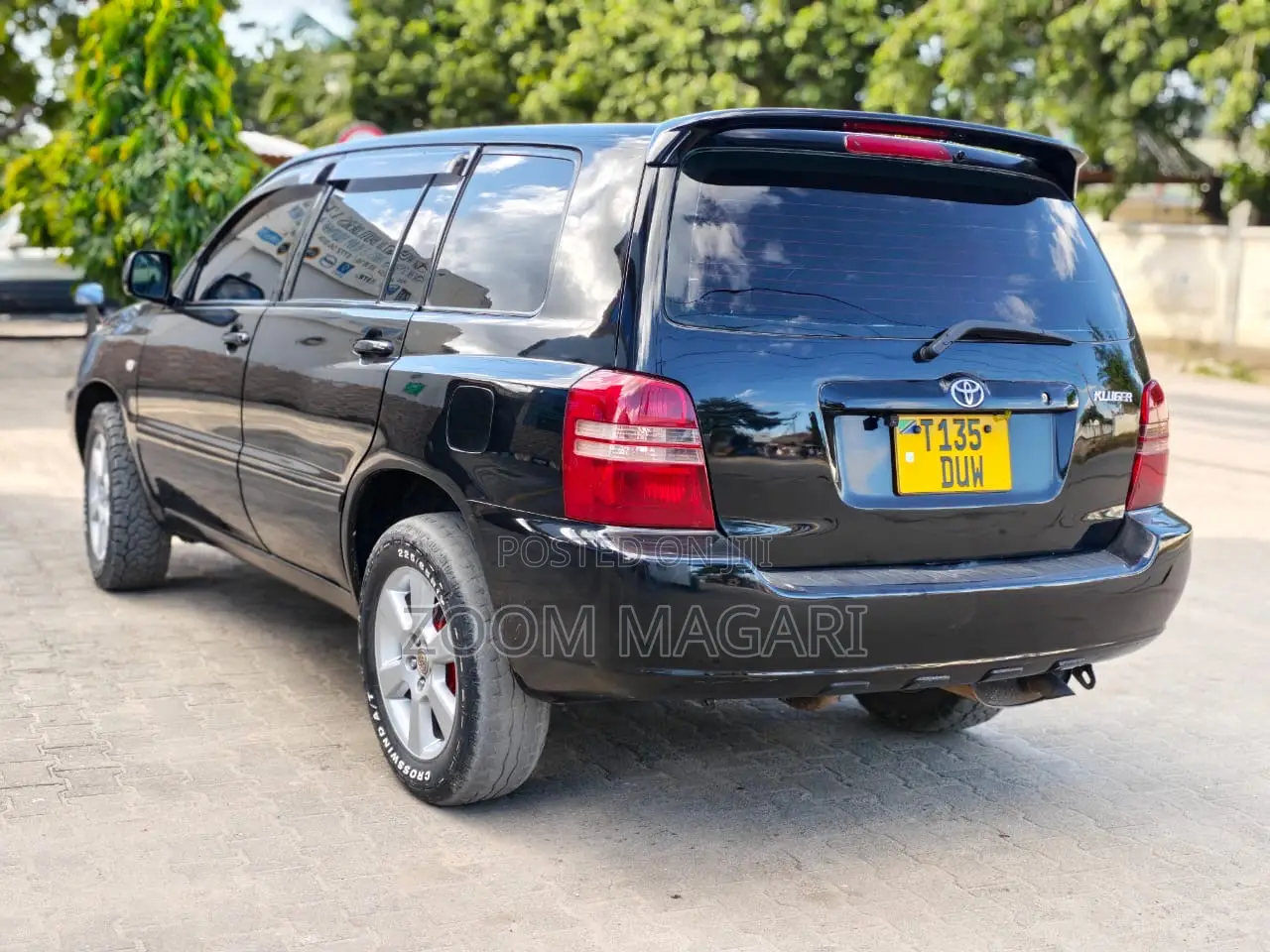 Toyota Kluger 2003 Black