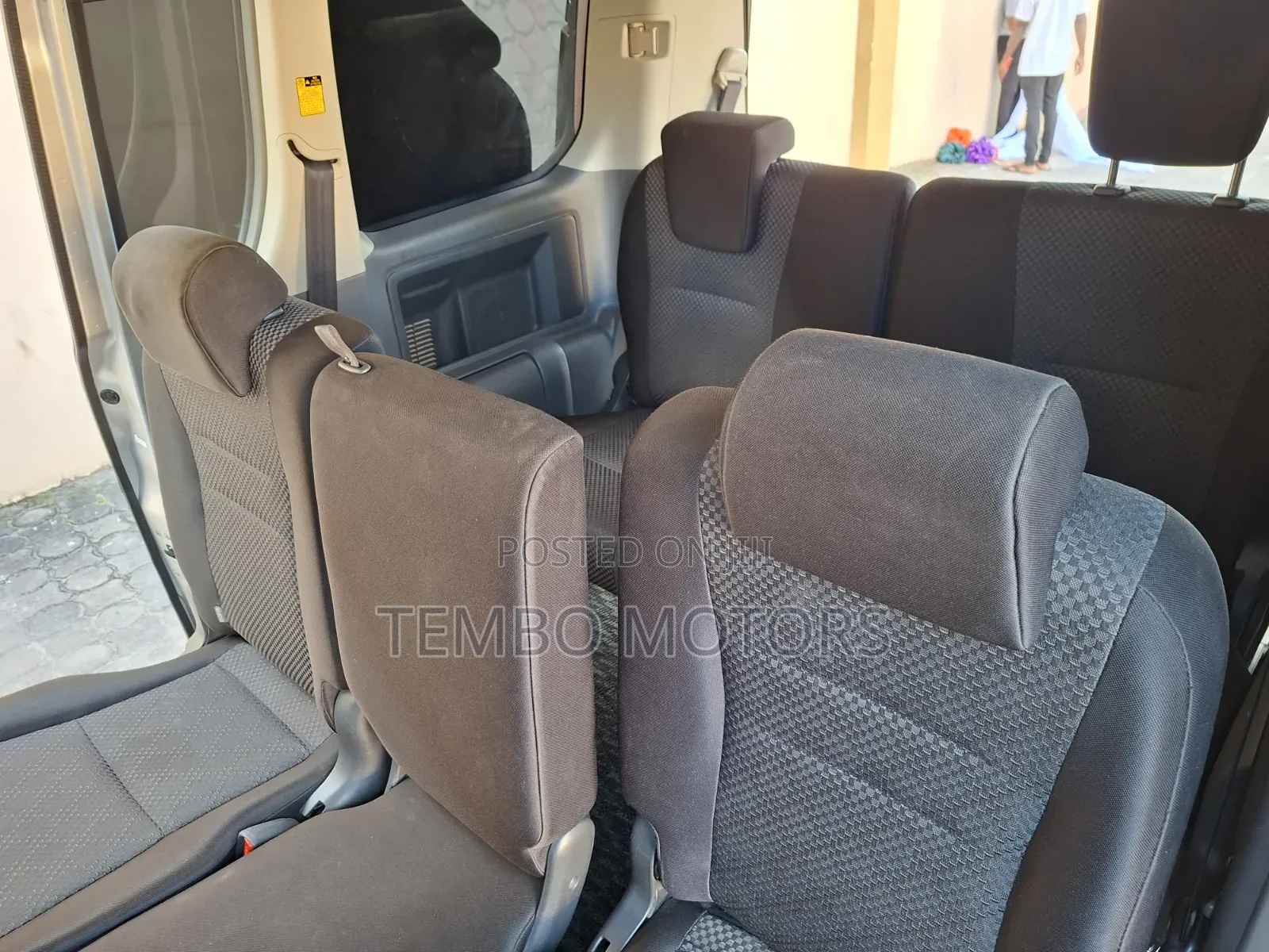 Toyota Noah 2007 Silver