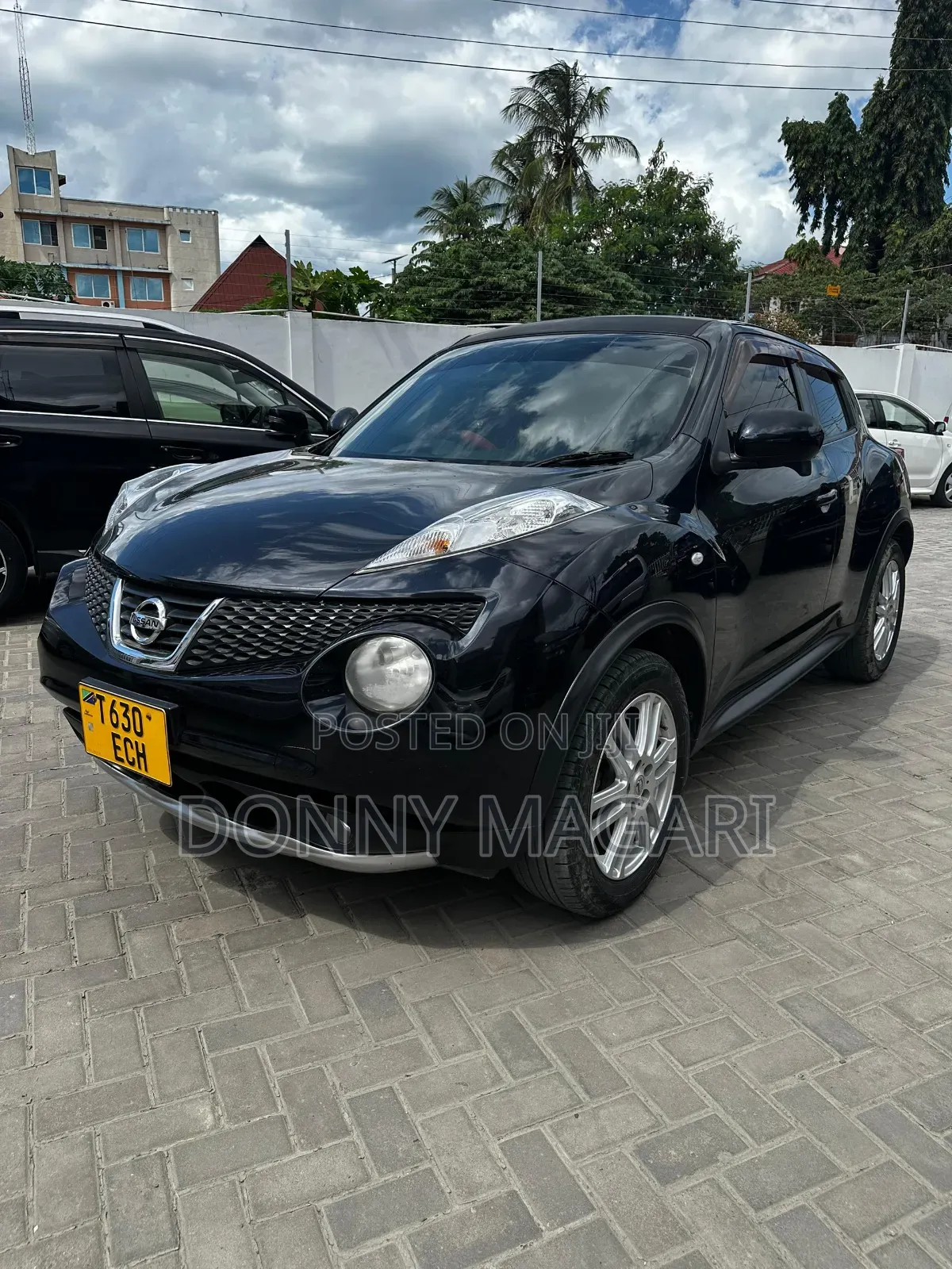 Nissan Juke 2012 Black