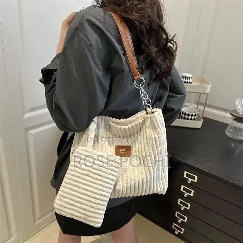 Pochi Two Set