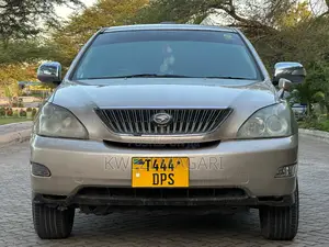 Toyota Harrier 2006 Gold