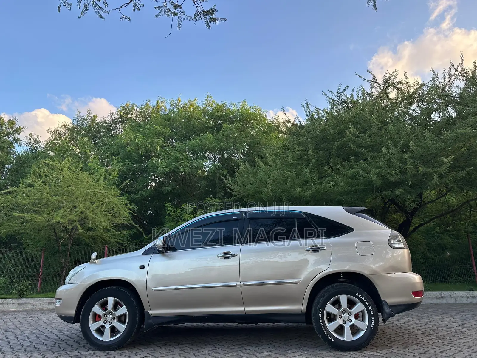 Toyota Harrier 2006 Gold