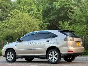 Toyota Harrier 2006 Gold