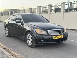 Mercedes-Benz C-Class 2011 Black