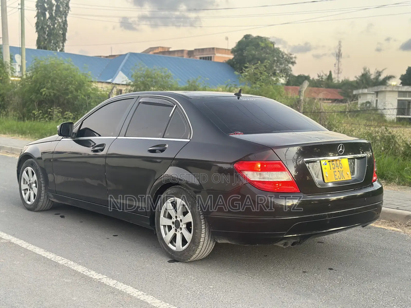 Mercedes-Benz C-Class 2011 Black