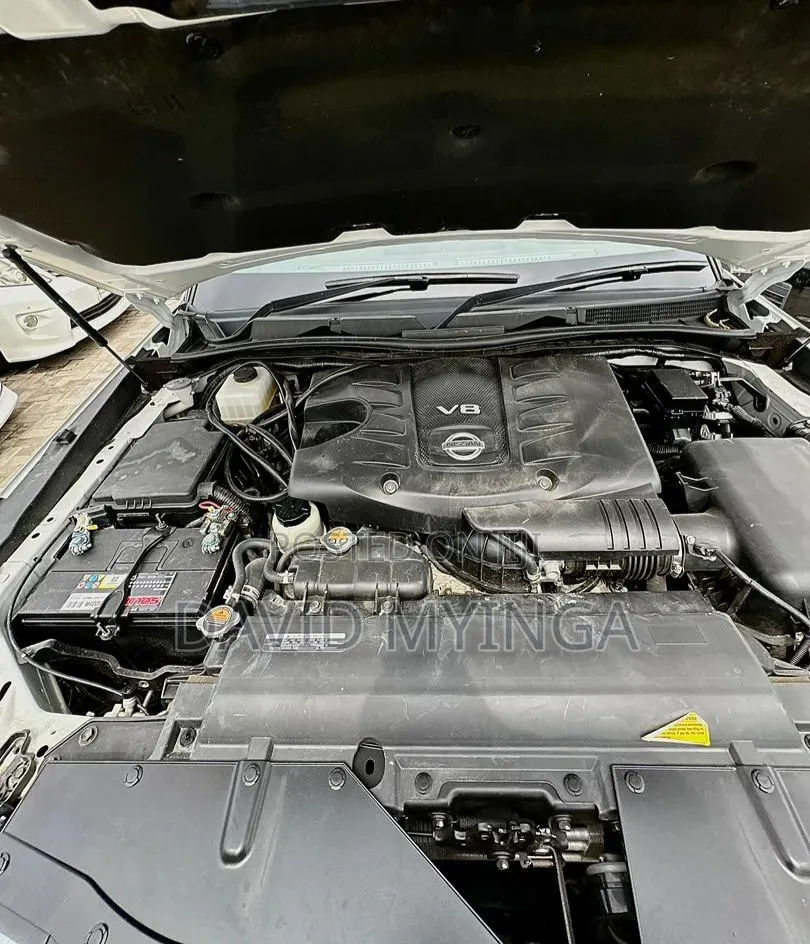 Nissan Patrol 2022 Pearl
