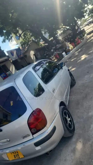 Toyota Corolla Spacio 1999 Silver