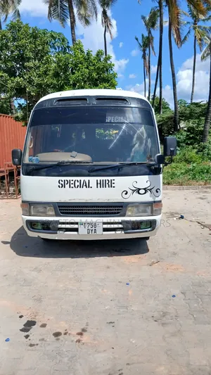 Toyota Coaster 2000 White