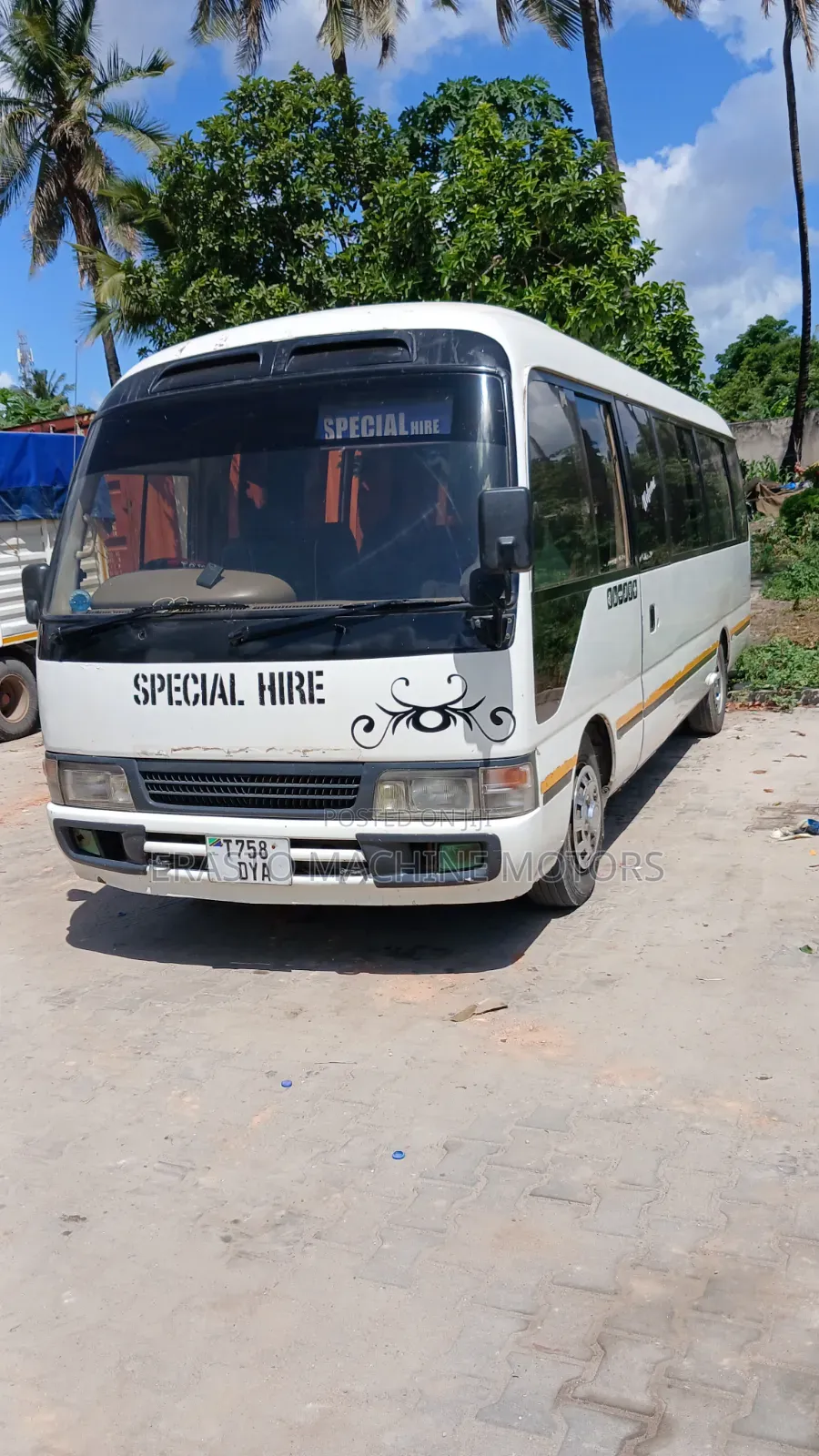 Toyota Coaster 2000 White