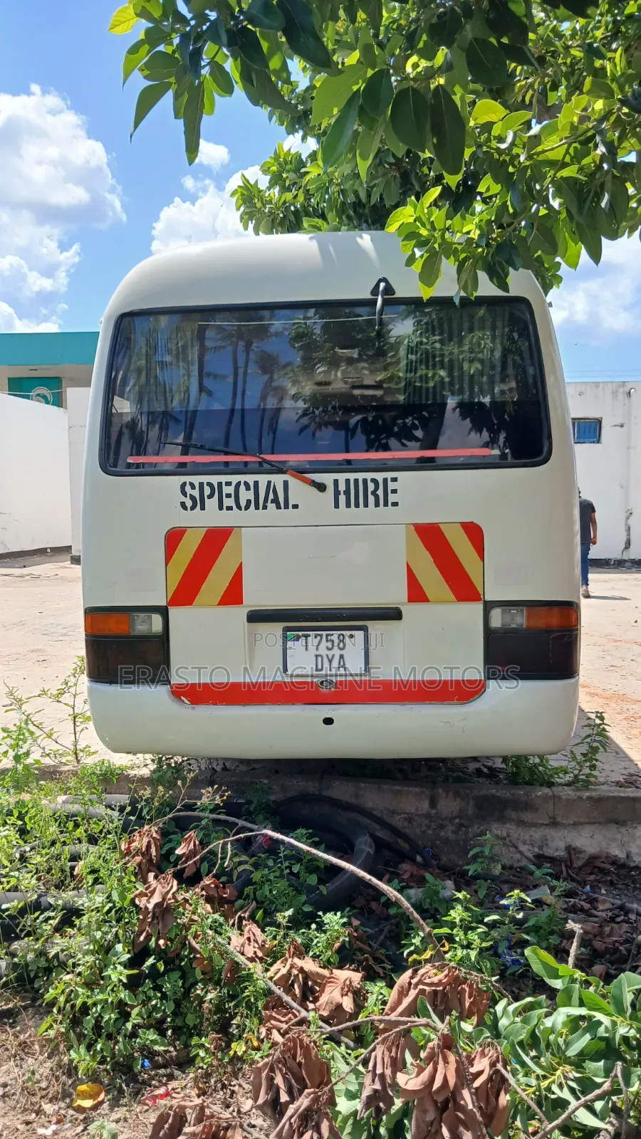 Toyota Coaster 2000 White