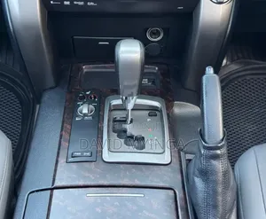 Toyota Land Cruiser 2014 Pearl