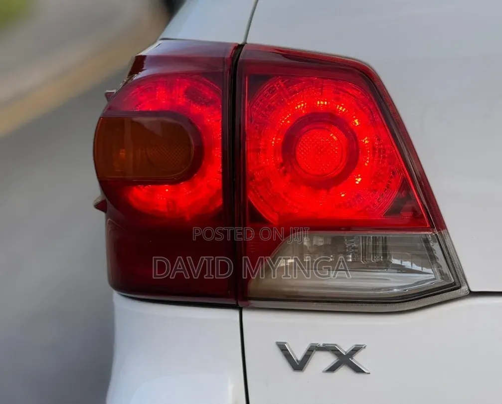 Toyota Land Cruiser 2014 Pearl