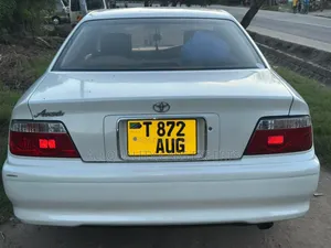 Toyota Chaser 1999 White