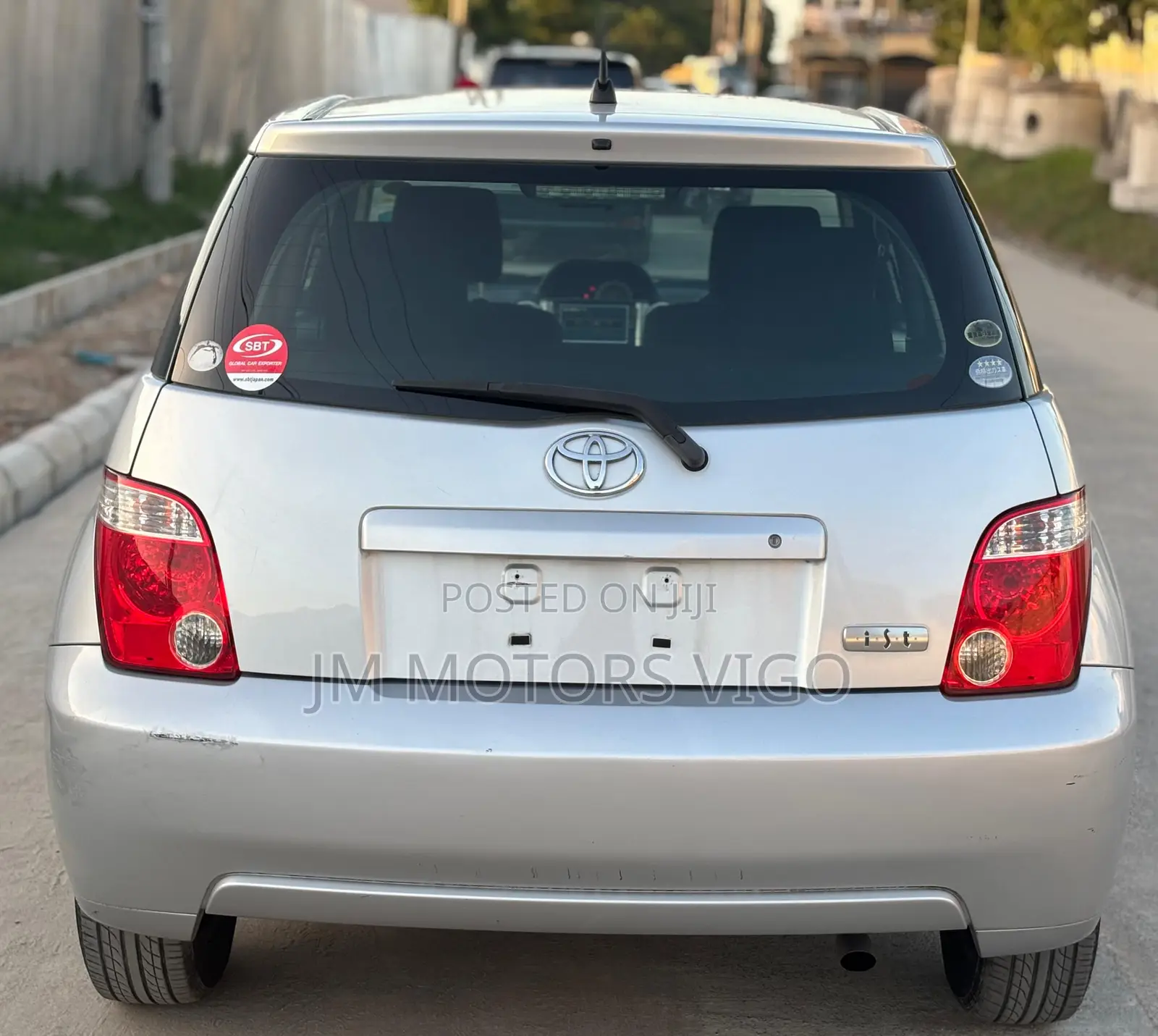 Toyota IST 2005 Silver