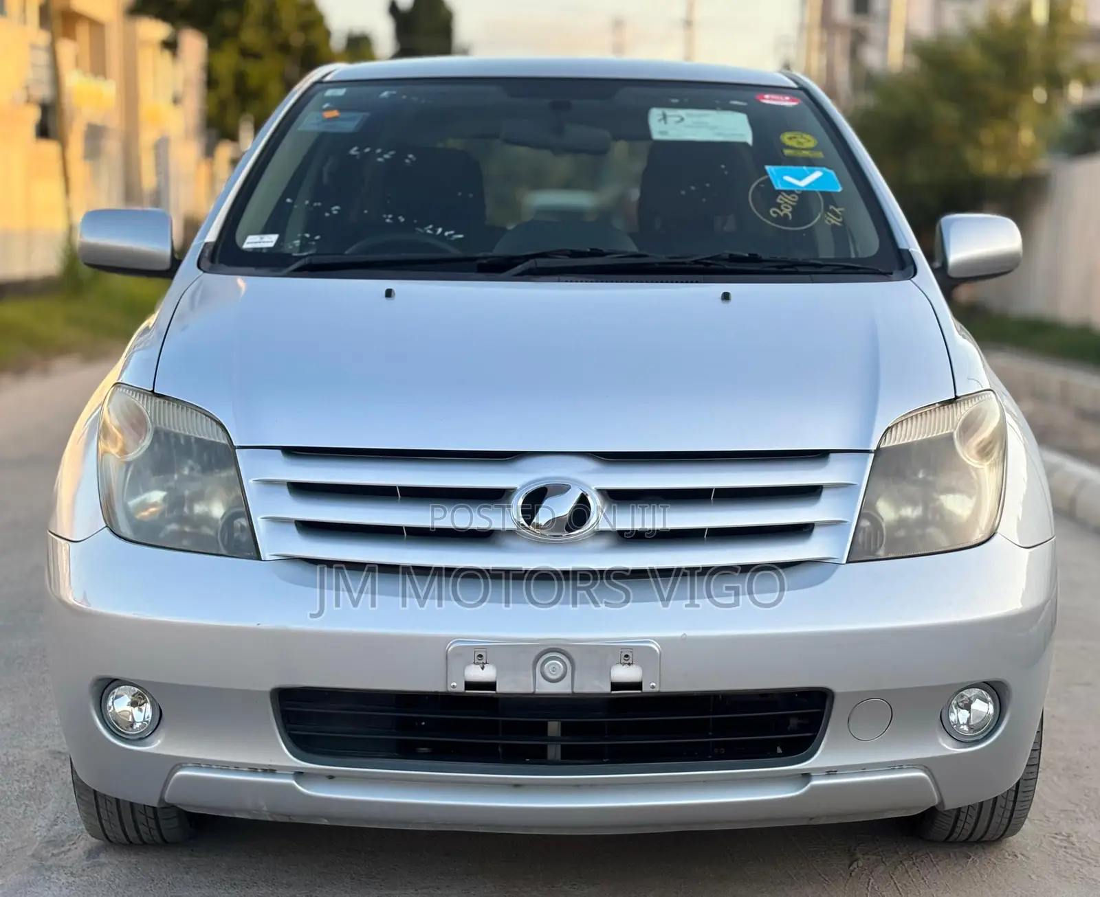 Toyota IST 2005 Silver