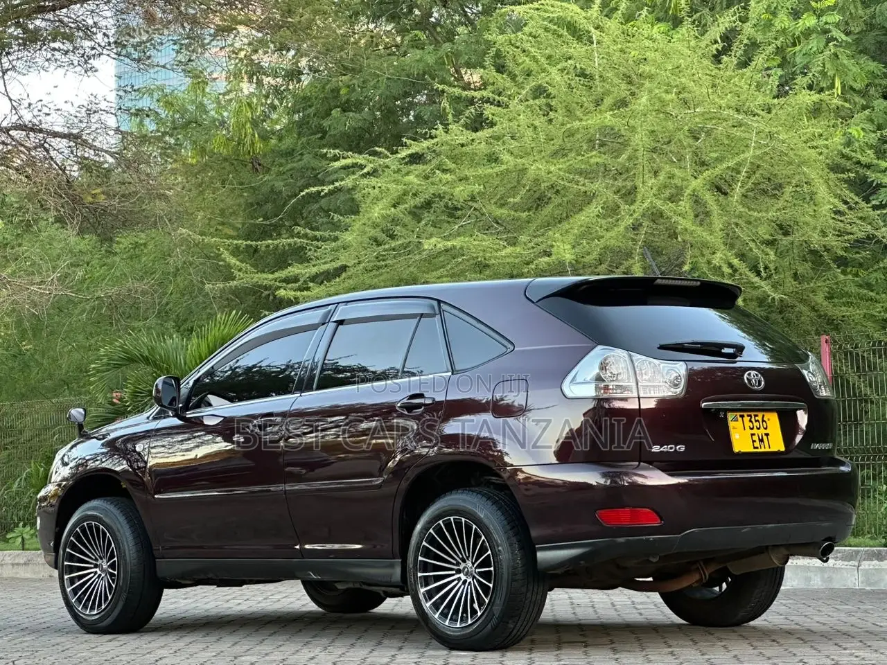 Toyota Harrier 2005 Burgundy