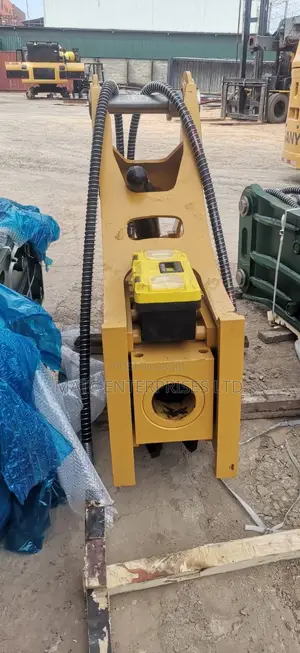 Hy1400 Hydraulic Breaker – Korean Brand