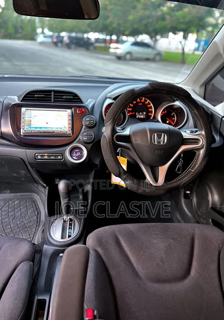 Honda Fit Sport FWD 2007 Silver
