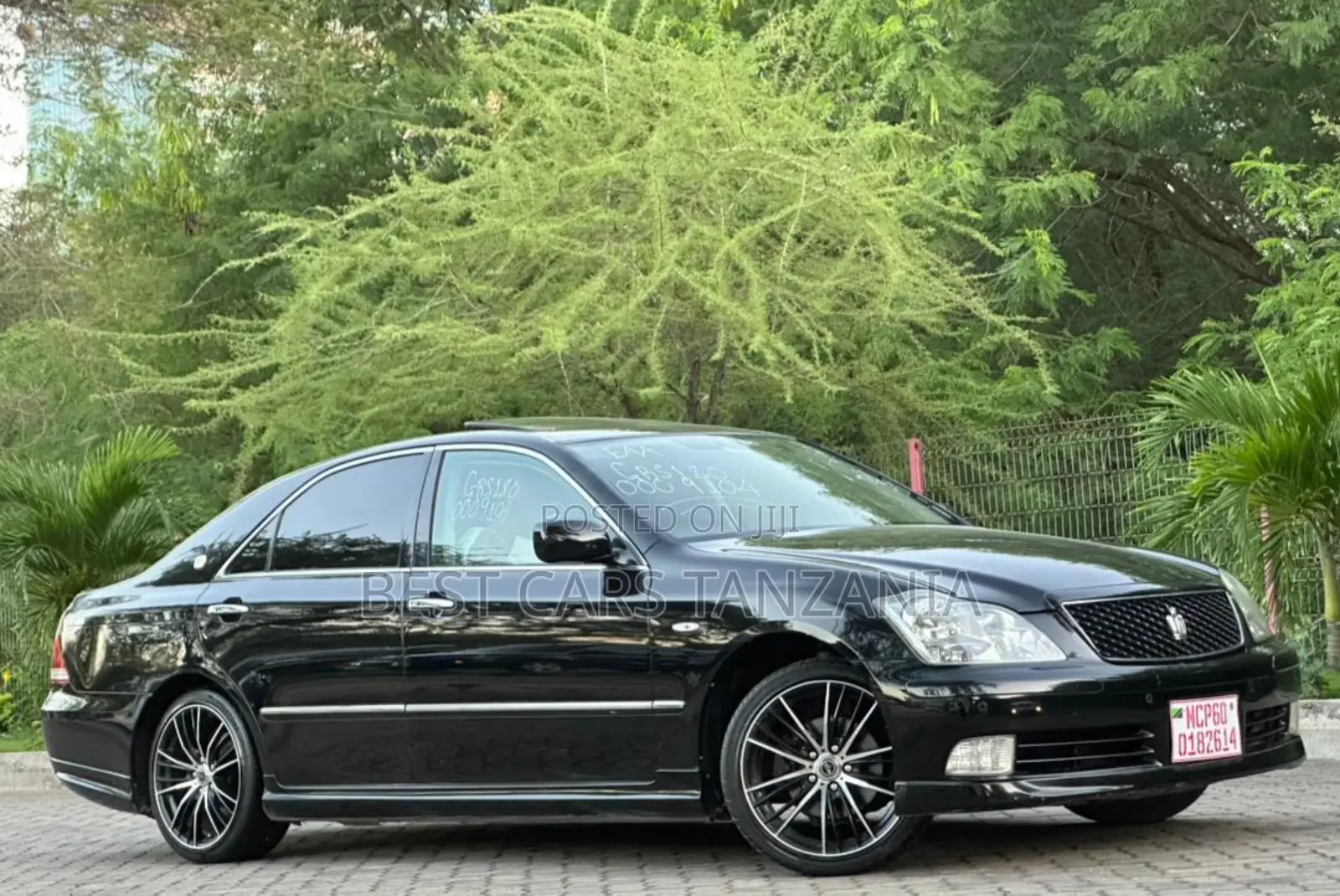 Toyota Crown 2006 Black