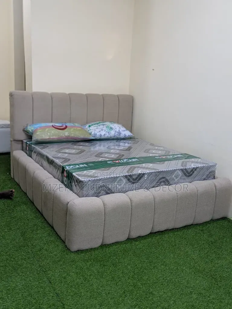 Kitanda Cha Sofa Na Godoro Inch 8