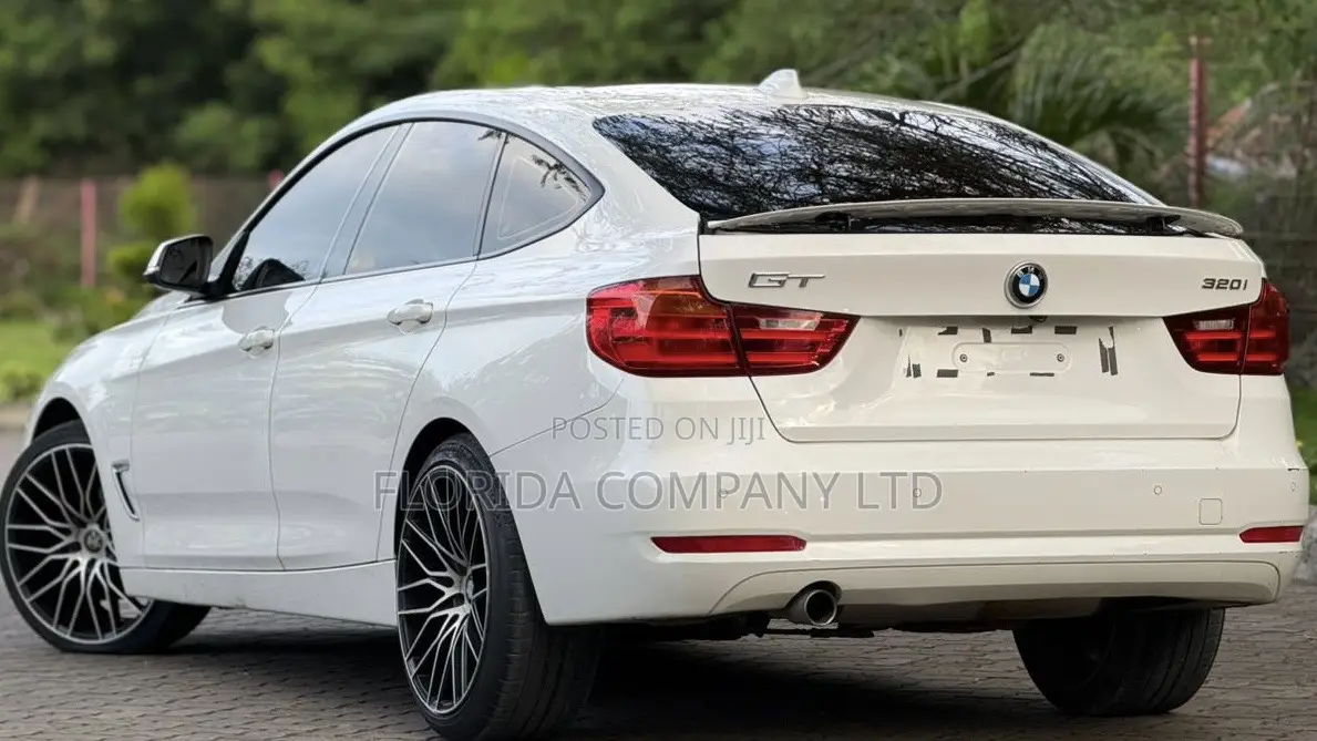 BMW 3 Series 2015 White
