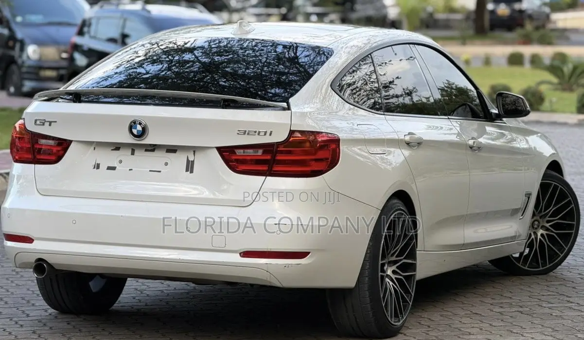 BMW 3 Series 2015 White