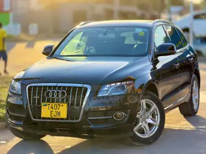 Audi Q5 2013 Black