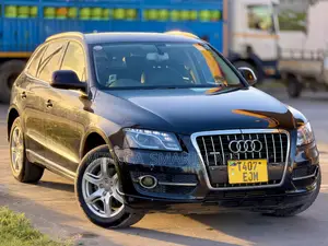 Audi Q5 2013 Black