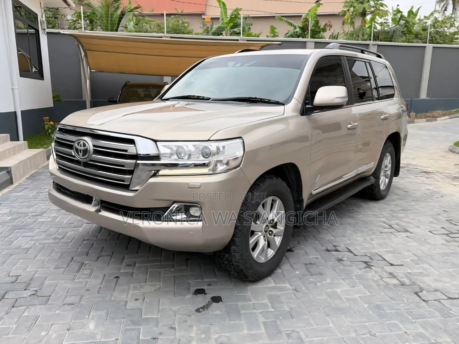 Toyota Land Cruiser Prado 2016 Gold
