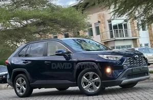 Toyota RAV4 2020 Blue