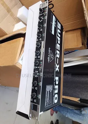 Super X Pro, 2way Mono 3 Way Crossover Subwoofer With Output