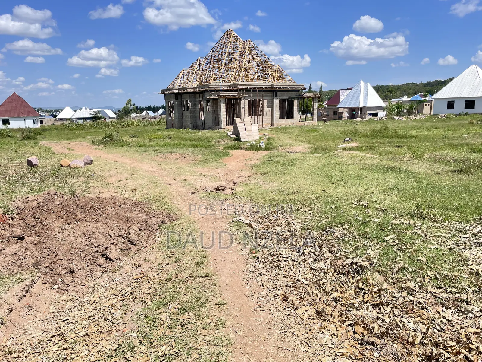 Jipatie Kiwanja Mwanza Cha Makazi