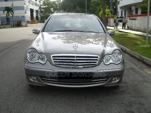 Mercedes-Benz C180 2004 Silver