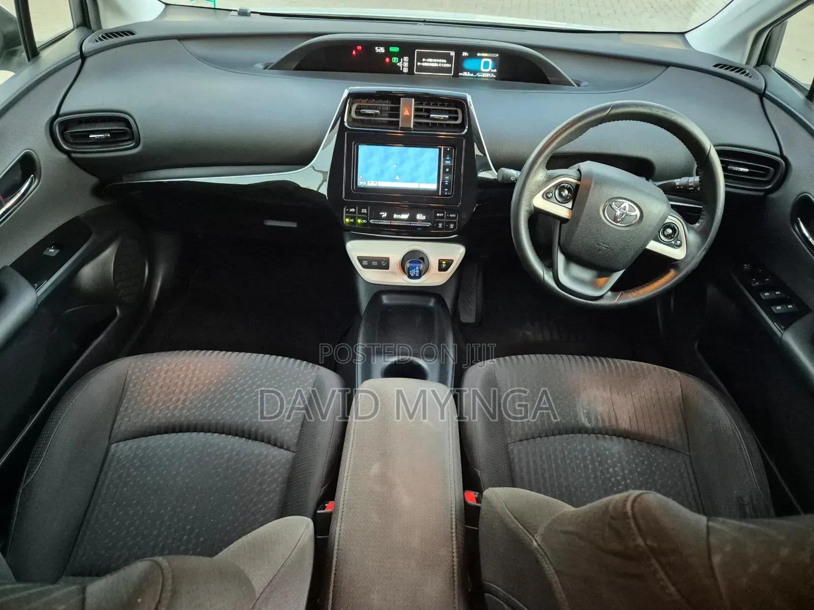 Toyota Prius 2018 Pearl