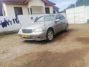 Mercedes-Benz C180 2004 Silver