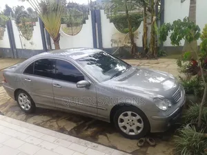 Mercedes-Benz C180 2004 Silver